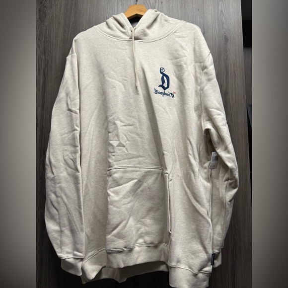 Cream Disneyland Hoodie 70th - Picture 1 of 4